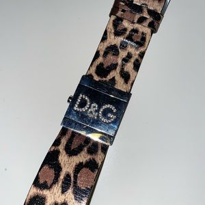 Dolce & Gabbana reversible leopard watch